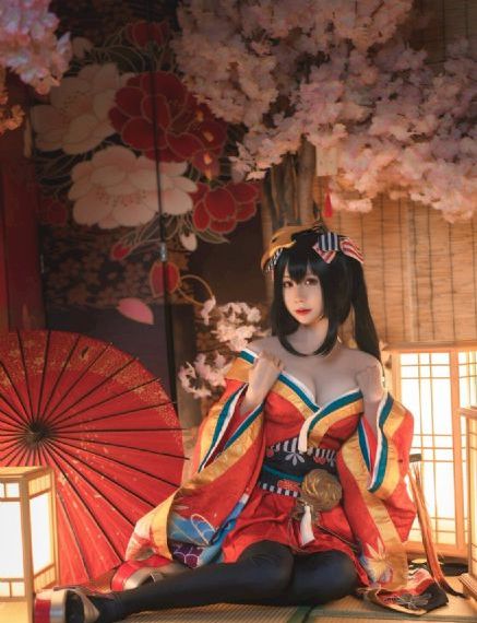 电梯门梅开二度电梯门外国_1080P高清迅雷在线观看