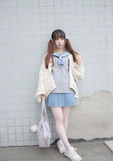 《老师请抱我》免费观看_DVD手机在线观看